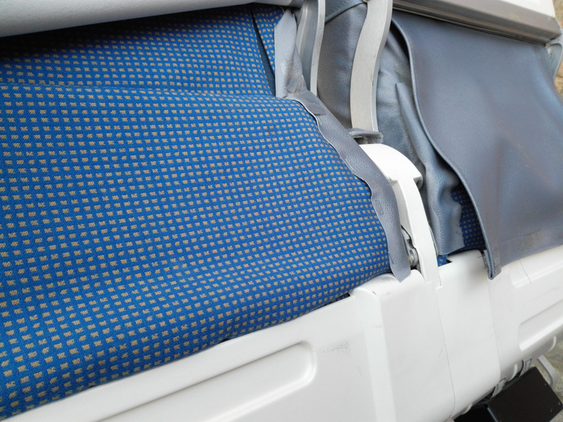 asiento 2plz reclinable mesa pleg avion loneta pintable metal 52-115x105x54 1u